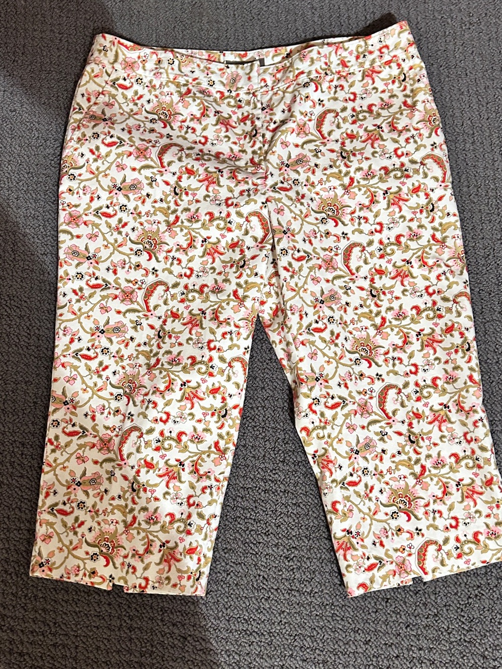 Tommy Bahama Cream Floral Capris with Pink & Green Accents